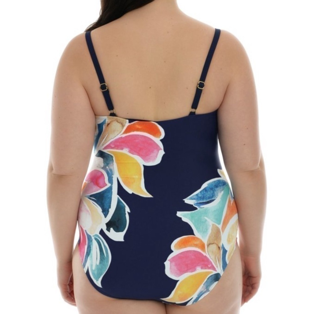 La Blanca Women's Plus Petals Lingerie Mio Petals in Bloom One Piece Swimsuit - Picture 2 of 9